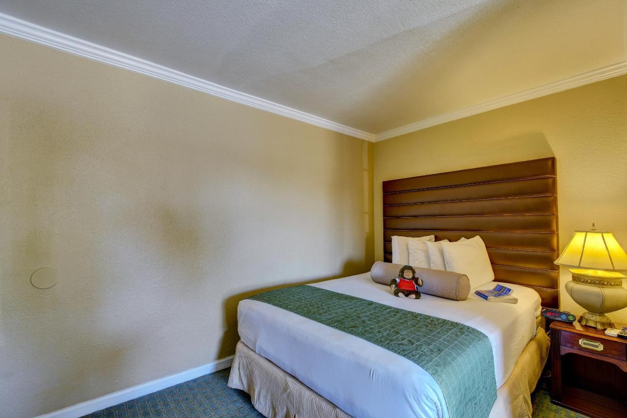 Traveler'S Inn Williams, Ca Modern Renovated Hotel Zewnętrze zdjęcie